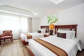 The Taksim Royal Beachfront Resort