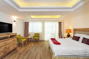 The Taksim Royal Beachfront Resort