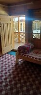 Green Land Guest House