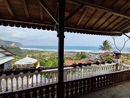 Wooden Javanese Villa Yogyakarta