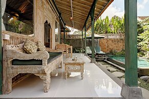 Kumala Ubud Villa