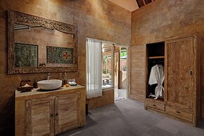 Kumala Ubud Villa