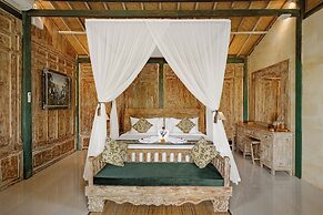 Kumala Ubud Villa