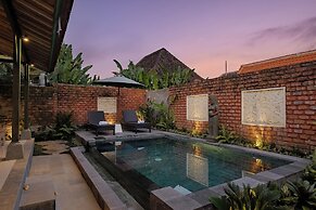 Kumala Ubud Villa