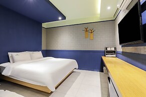 Ciffbay hotel