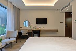 Nature Hotel - Lac Long Quan