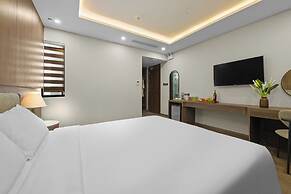 Nature Hotel - Lac Long Quan