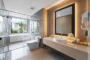 Nature Hotel - Lac Long Quan