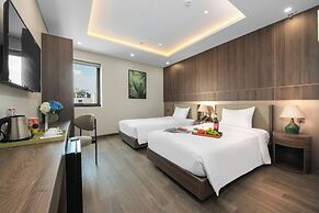 Nature Hotel - Lac Long Quan