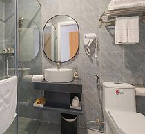 Nature Hotel - Lac Long Quan
