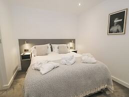 Luxury Lodge 44