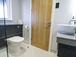 Luxury Lodge 44