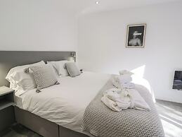 Luxury Lodge 44