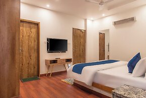 Solace Suites Hotel & Banquets