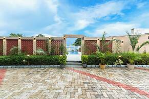 Milestone Resort