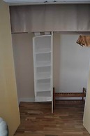 2-bed Seaside Apartment - Sleeps 5 & Free Parking