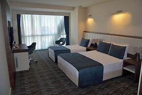 Grand Ramons Hotel