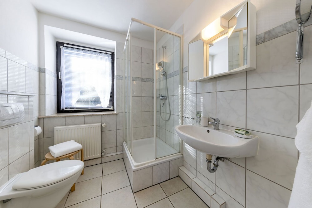 AMAYA Hotel & Suites