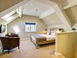 The Fox Hall Inn