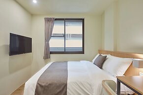 Stay Easy Inn