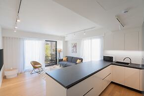LIV Athinum 1 - Luxury Apartment 1A