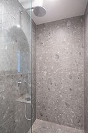 LIV Athinum 1 - Luxury Apartment 3B