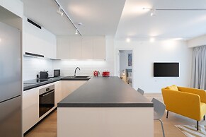 LIV Athinum 1 - Luxury Apartment 3B
