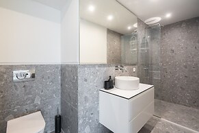 LIV Athinum 1 - Luxury Apartment 3B