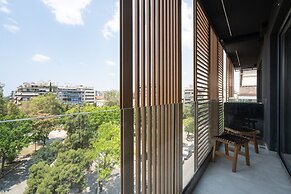 LIV Athinum 1 - Luxury Apartment 3B