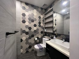 Jalan Ceylonz Suites KL