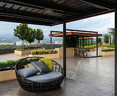Netizen Cheras Residence by Emily in Town