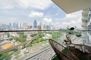 Regalia Residence KL Infinity Pool