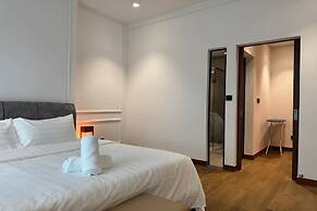 Alfa Bangsar Luxury Apartments