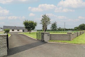 Clarmes House