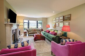 Clarmes House