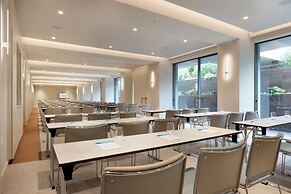 Mirage Chalkida City Resort