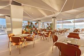 Mirage Chalkida City Resort