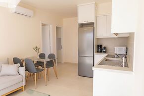 Phaedrus Living: Seaside Thalassa Cretan 202