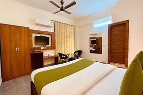 Hotel Yash Regency - Managed by JMD Group