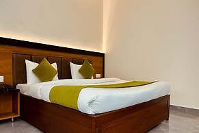 Hotel Yash Regency - Managed by JMD Group