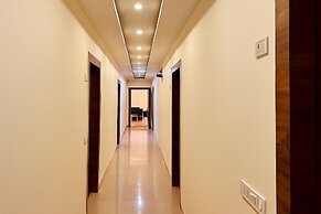 Hotel Yash Regency - Managed by JMD Group