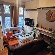 Charming Victorian Apartment in Central Wolverhampton