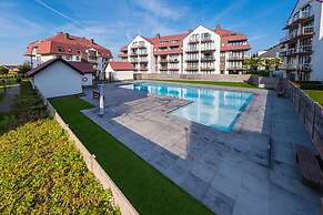 Ground Floor Apartment With Sunny Terrace