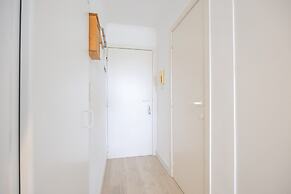 Ground Floor Apartment With Sunny Terrace