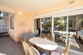 Seaside Retreat in Diminio