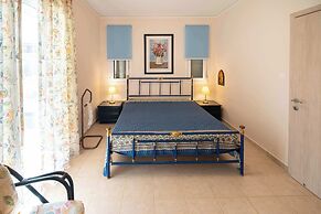 Seaside Retreat in Diminio