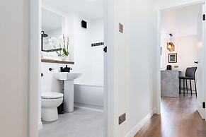 2bedroom Apartment-free Parking