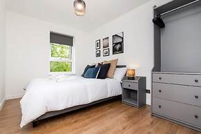2bedroom Apartment-free Parking
