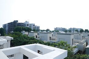 Homesphere Suites