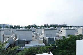 Homesphere Suites